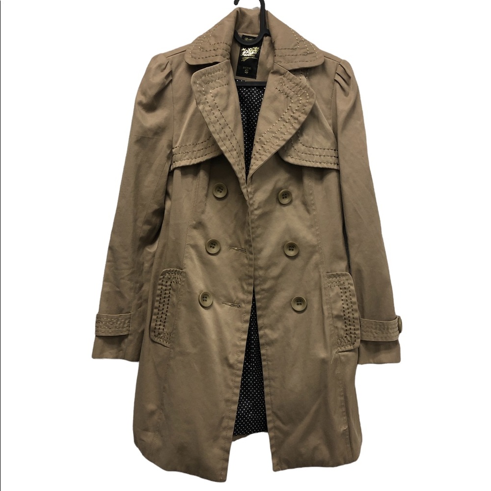 Vintage Outfitters tan‎ taupe trench coat with stitching size S